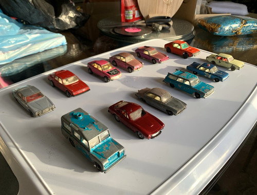 Vintage diecast metal - 1:64,