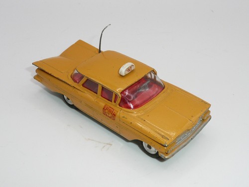 Corgi 221 chevrolet impala - 221, new