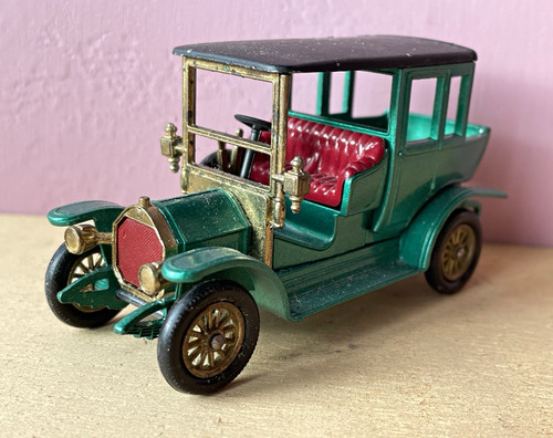 Models yesteryear 1910 benz - models,
