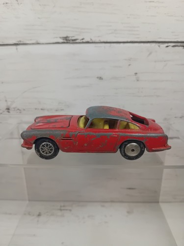 Corgi 218 aston - db4,