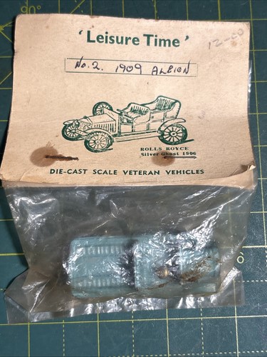 Vintage diecast white metal - vintage,