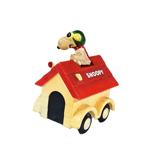Aviva peanuts snoopy doghouse - peanuts,