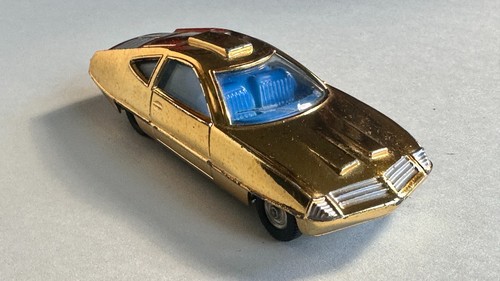 Dinky 352 strakers car - dinky, ed