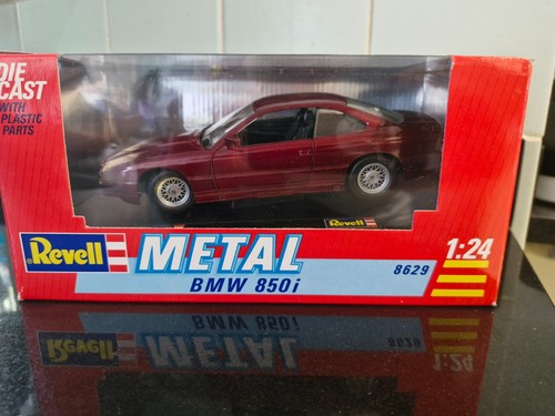 Vintage boxed scale - 1:24,