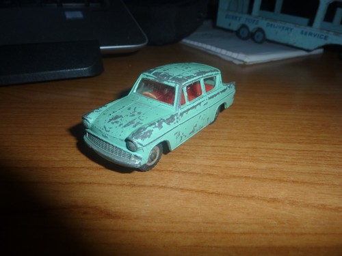 Dinky toys ford - anglia, 155