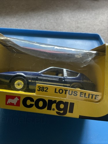Corgi toys 1981 vintage no382 - toys,