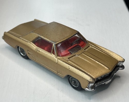 Corgi buick riviera 245 - corgi,