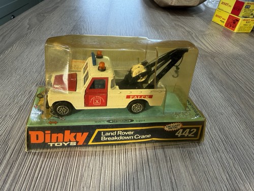 Dinky toys 442 land rover - dinky,