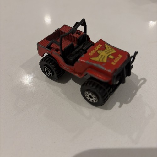Vintage car jeep - 4×4,