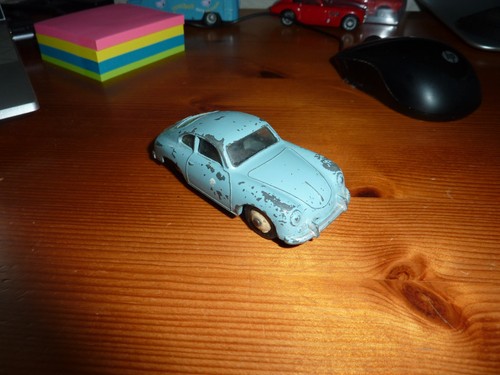 Vintage dinky toys 182 porsche - vintage,